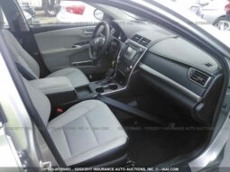 
										2017 Toyota Camry full									