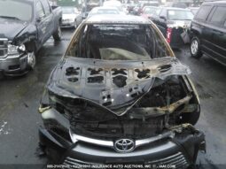 
										2017 Toyota Camry full									