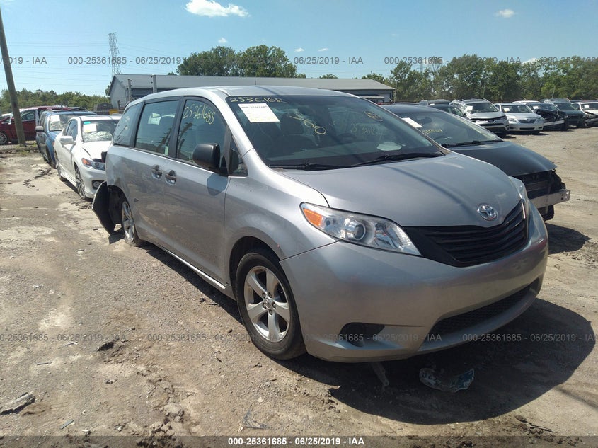 2015 Toyota Sienna