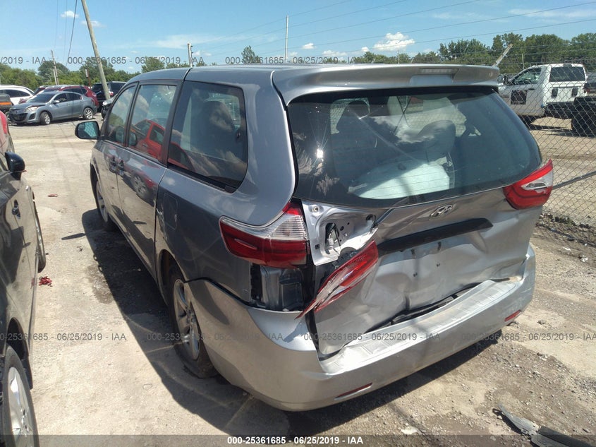 2015 Toyota Sienna
