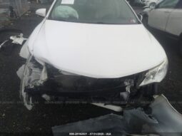 
										2014 Toyota Camry full									