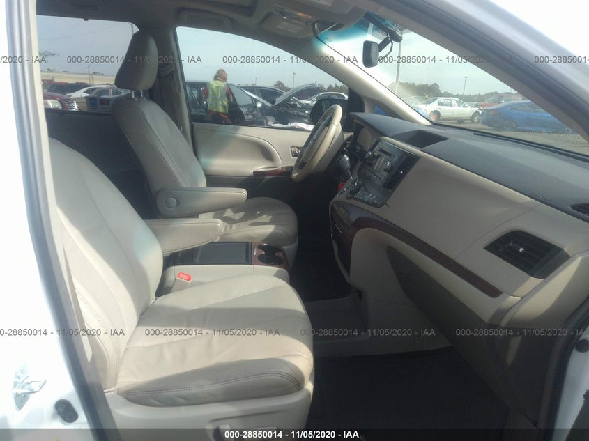 2012 Toyota Sienna