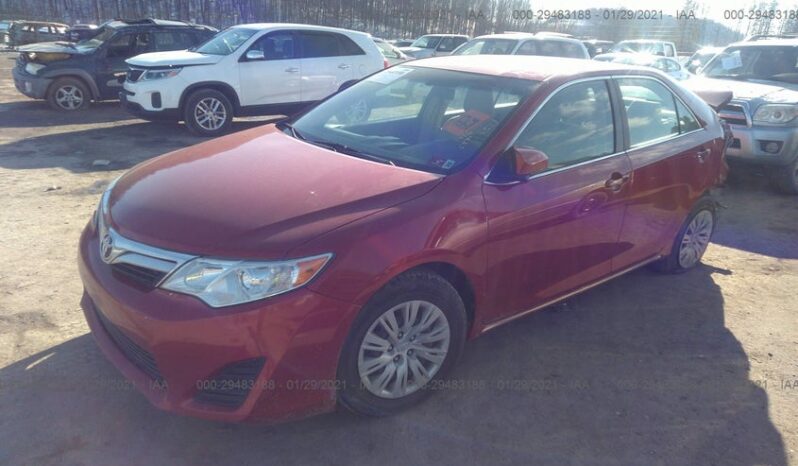 
								2012 Toyota Camry full									