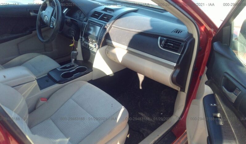 
								2012 Toyota Camry full									