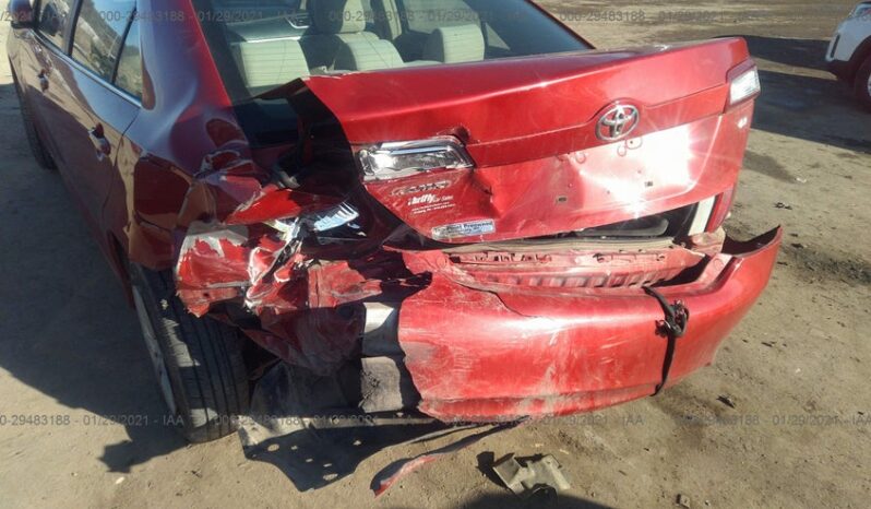 
								2012 Toyota Camry full									