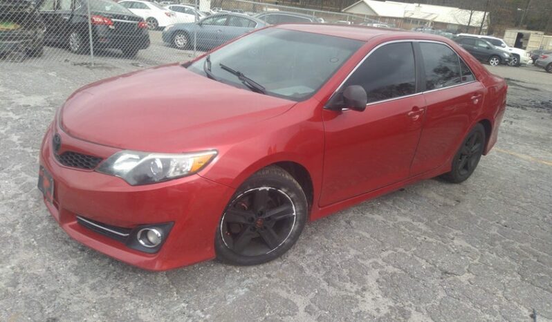 
								2014 Toyota Camry full									
