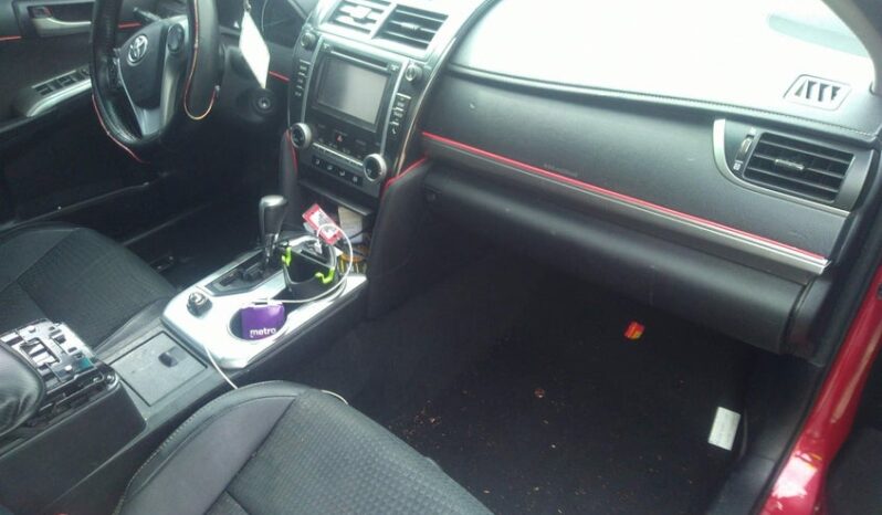 
								2014 Toyota Camry full									