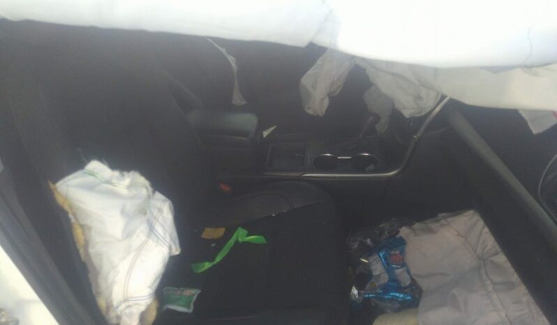 
								2016 Toyota Camry full									