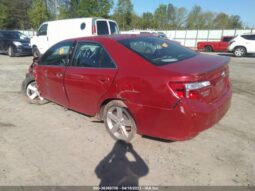 
										2014 Toyota Camry full									