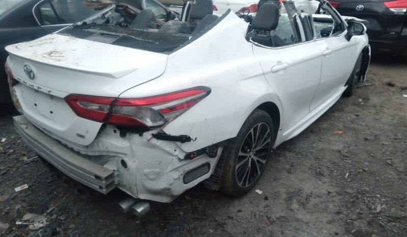 
								2019 Toyota Camry full									