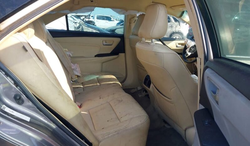 
								2015 Toyota Camry full									