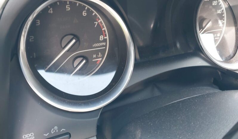 
								2019 Toyota Camry full									