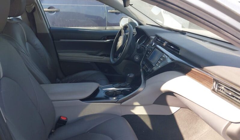 
								2019 Toyota Camry full									