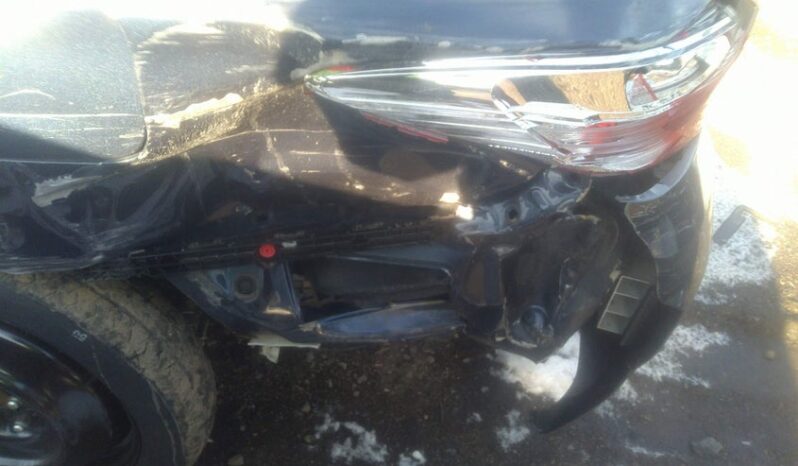 
								2016 Toyota Camry full									