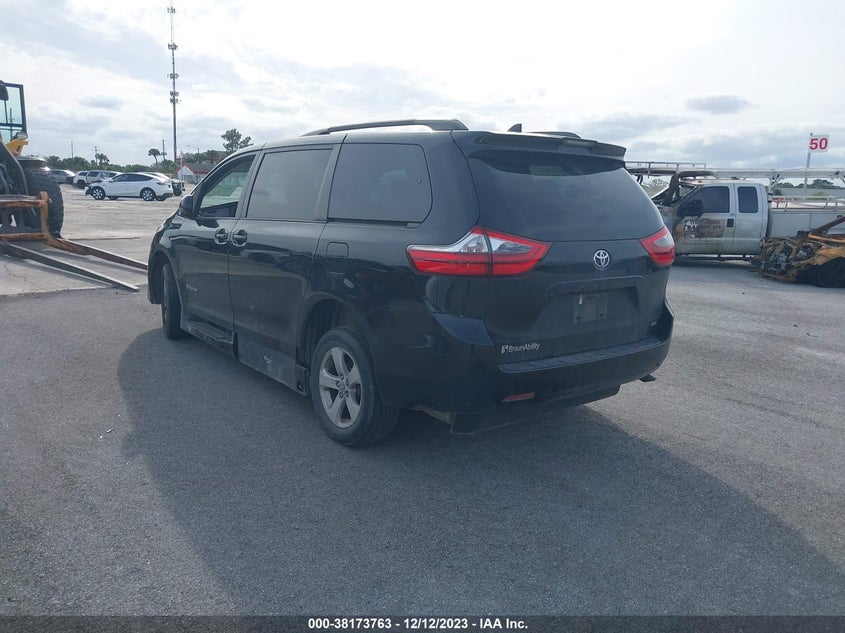2020 Toyota Sienna