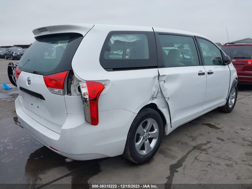 2013 Toyota Sienna