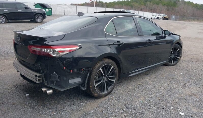 
								2020 Toyota Camry full									