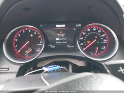 
										2020 Toyota Camry full									