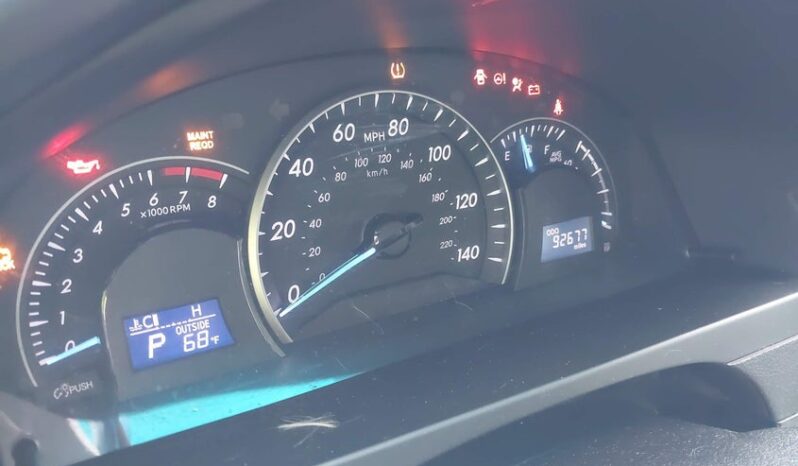 
								2014 Toyota Camry full									