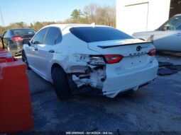 
										2020 Toyota Camry full									