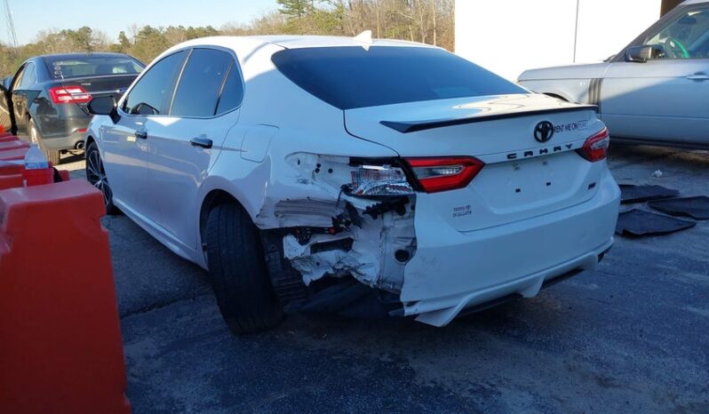 
								2020 Toyota Camry full									