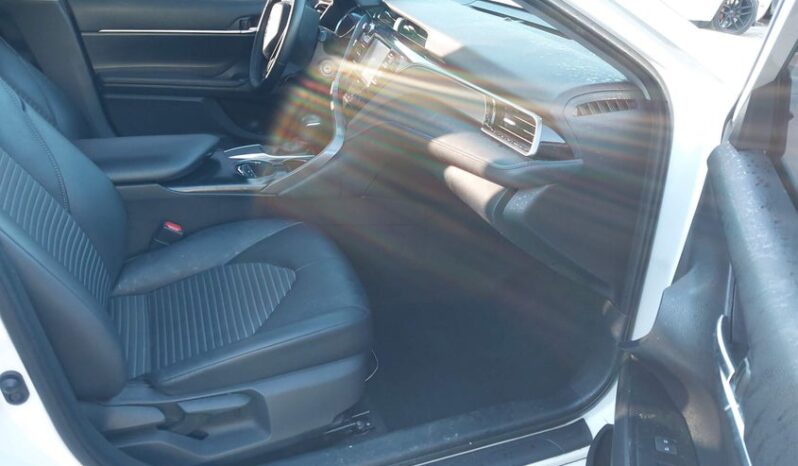 
								2020 Toyota Camry full									