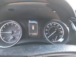 
										2020 Toyota Camry full									