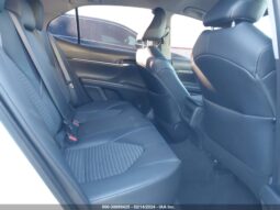
										2020 Toyota Camry full									