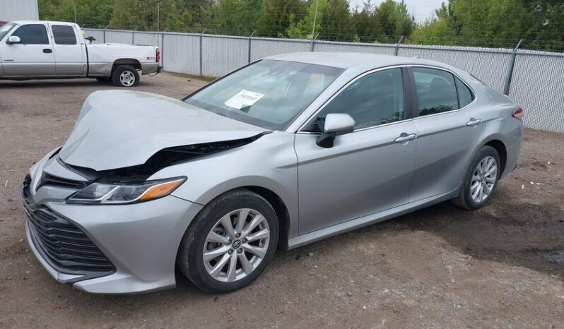 
								2019 Toyota Camry full									