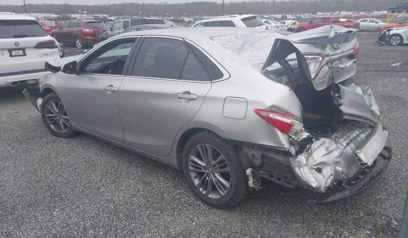 
								2015 Toyota Camry full									