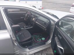 
										2015 Toyota Camry full									