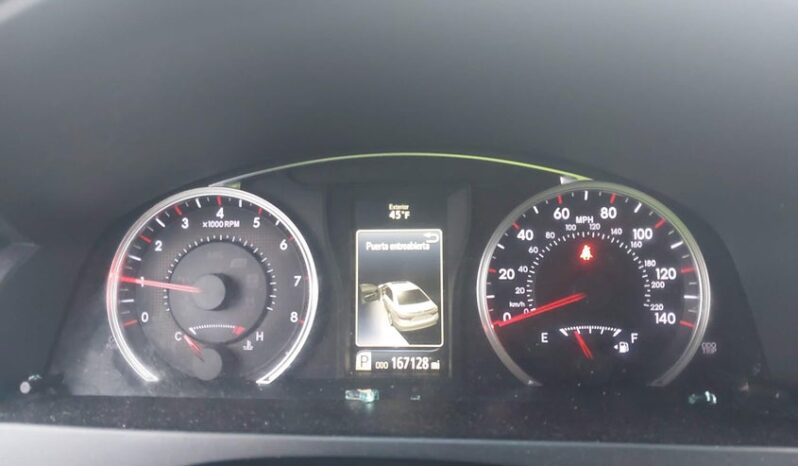 
								2015 Toyota Camry full									