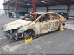 
										2016 Toyota Camry full									