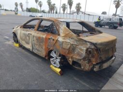 
										2016 Toyota Camry full									