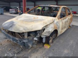 
										2016 Toyota Camry full									