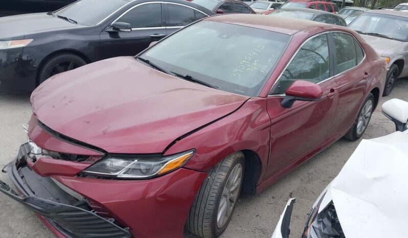 
								2018 Toyota Camry full									
