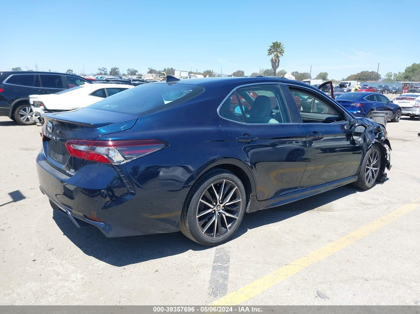 2021 Toyota Camry