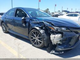 
										2021 Toyota Camry full									