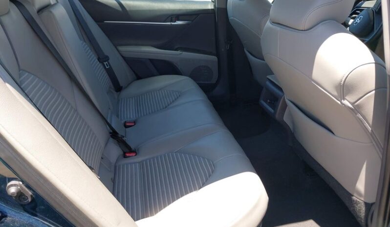 
								2021 Toyota Camry full									