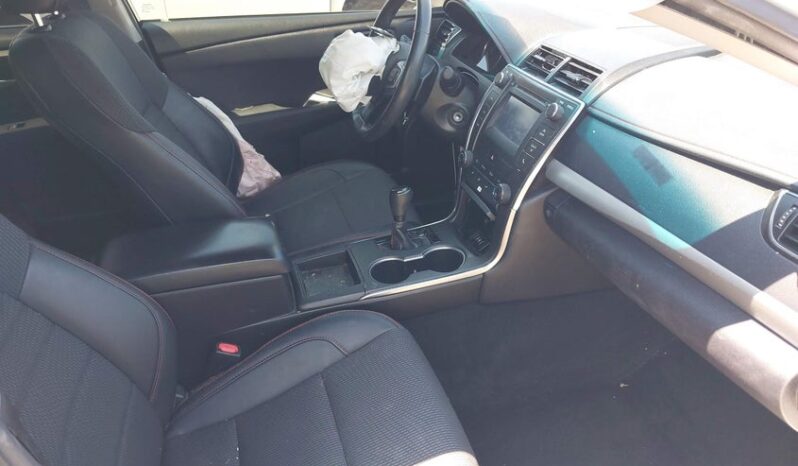 
								2017 Toyota Camry full									
