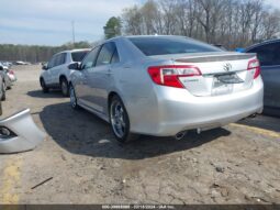 
										2013 Toyota Camry full									