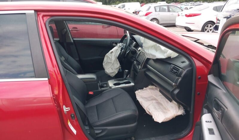 
								2013 Toyota Camry full									