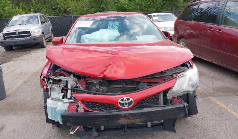 
								2013 Toyota Camry full									