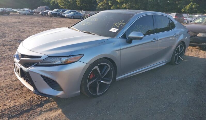 
								2018 Toyota Camry full									