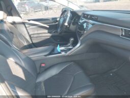 
										2018 Toyota Camry full									