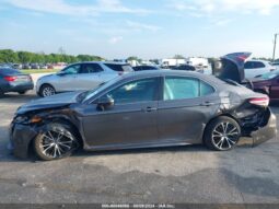 
										2020 Toyota Camry full									