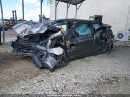 
										2017 Toyota Camry full									