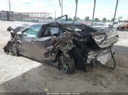 
										2017 Toyota Camry full									