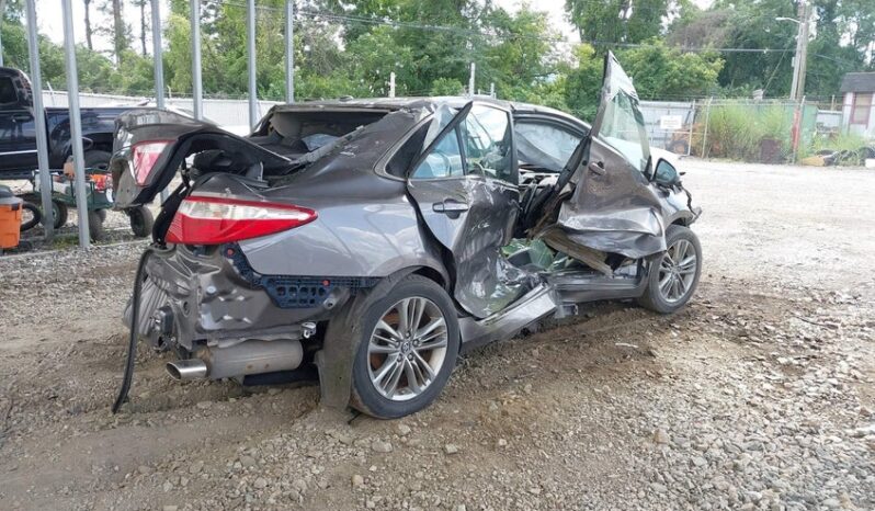 
								2017 Toyota Camry full									
