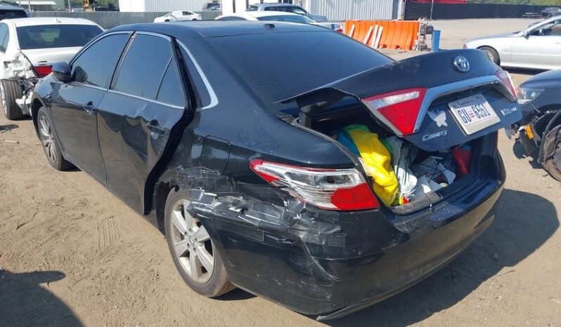 
								2015 Toyota Camry full									